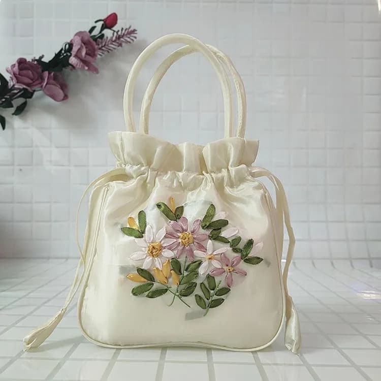 Portable Top-Handle Bags Women Flower Embroidered Silk Mini Potli Bag Chinese Style Females Handbags Retro Drawstring Shopping Handbag